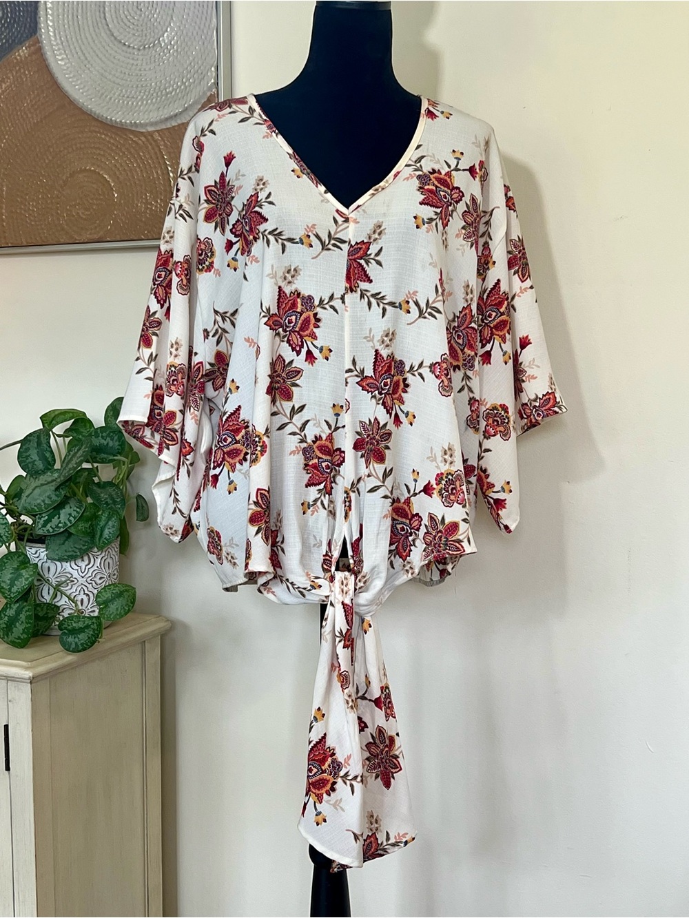 Jodifl BOHO Floral V-neck Blouse Cream Burgundy Tie Front Kimono Sleeve size L